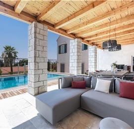 Luxury 7 Bedroom Villa with Heated Pool, Gym, Sauna, Jacuzzi and Sea Views in Dubrovnik, Sleeps 12-14